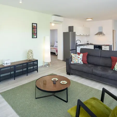 House Skrila Vila