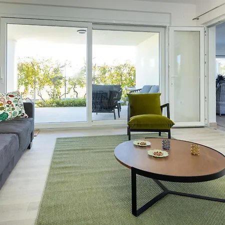 Vila House Skrila