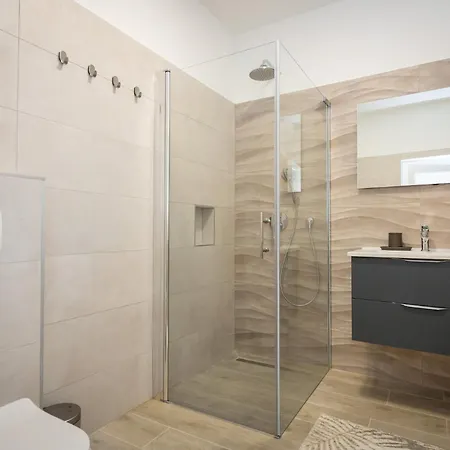 House Skrila Vila *