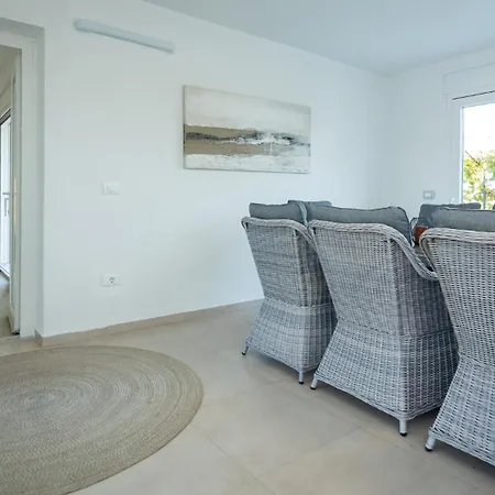 House Skrila Vila *